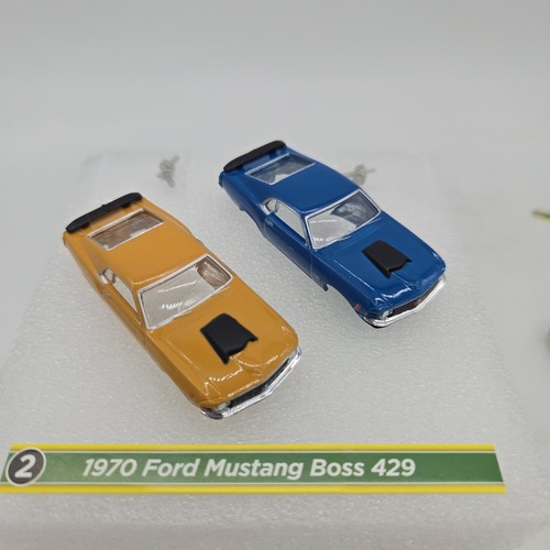 Coppia auto world - auto, ford