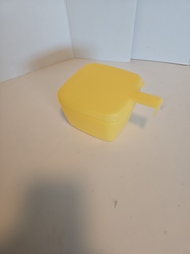 Tupperware forget not - me,
