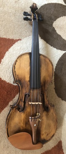 Violino antico hold violin - violino,