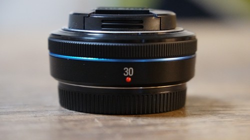 Samsung 30mm 2 pancake - samsung, f/2