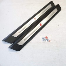 80a947418c 80a947417c BATTITACCO SX DX GUIDA S-LINE AUDI Q5 FYB 2017> 10S