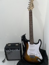 Pack chitarra elettrica fender Stratocaster Con Amplificatore E Custodia