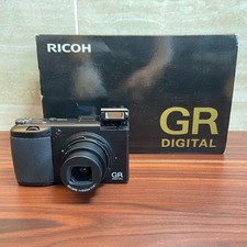 Fotocamera digitale RICOH GR