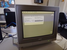 Apple Macintosh LC II computer