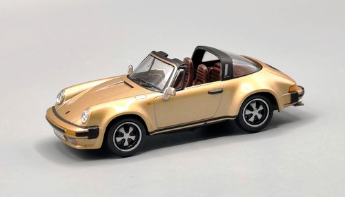 High speed porsche 911 - 1:43,