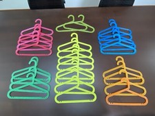 IKEA 28 GRUCCE OMETTI APPENDINI PER BAMBINI IN PLASTICA COLORI VARI