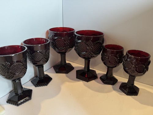 Set calici vetro rosso avon - set,