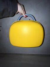 Beauty case rigido con combinazione e specchietto