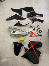 Sono disponibili ricambi moto - sono,