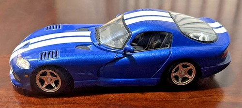Bburago 1996 dodge - bburago,