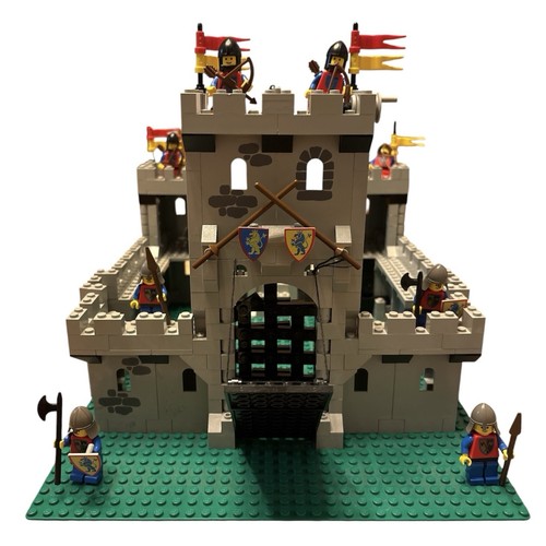 Lego castle king - king's,