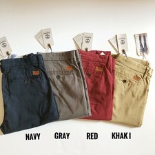 Pantaloni chino uomo