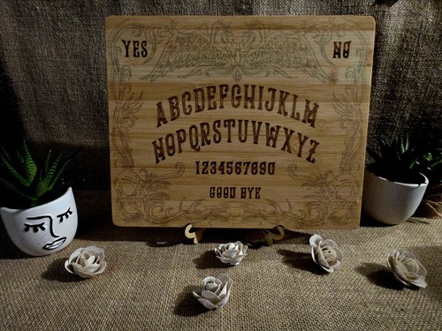 Engraved wooden chopping board - chopping,