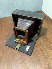 Macchina fotografica antica