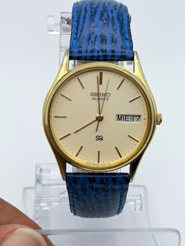 Seiko quartz vintage day - seiko,