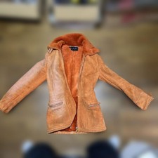 Used gucci shearling coat - used,