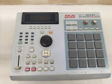 AKAI Professional MPC 2000 XL