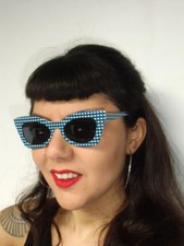Occhiali Da Sole A Farfalla