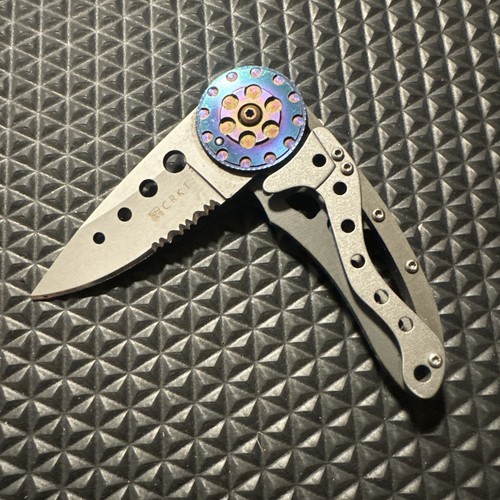 Innovativo coltello pieghevole