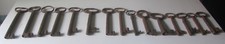 Lotto di 15 antiche chiavi - clé - key - oggetto da collezione