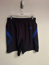 Pantaloncini sportivi Venum