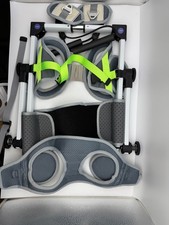 Sedia a rotelle regolabile per