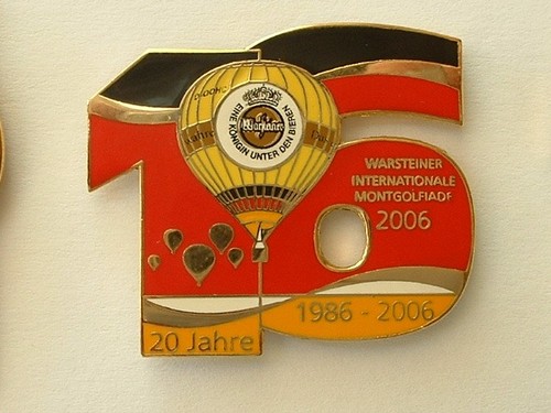 Pin montgolfiere biere - pin's,