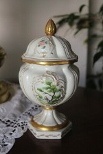 antico vaso potiche dipinto a