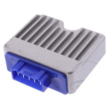 Regolatore raddrizzatore per