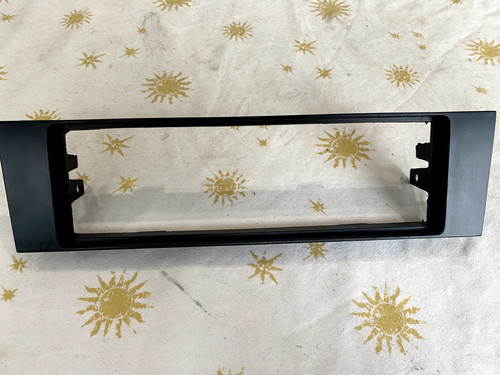 Fascia autoradio plastica - in,