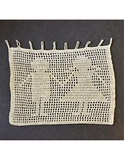 TENDINA REALIZZATA AD UNCINETTO 35x27cm