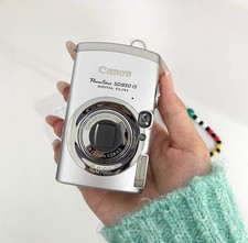 Good Condition-Canon IXUS