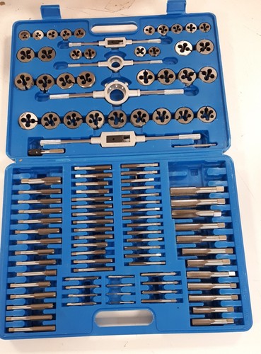 Tectake jeu tarauds m18 - jeu,