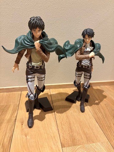 Attack titan eren - on,
