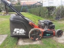 tagliaerba a scoppio trazionato