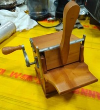 Grattugia ALESSI Twergi Legno Di Pero Davide Piazza 