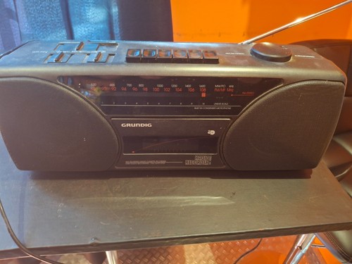 Radioregistratore/Boombox
