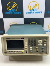 Tektronix AFG1022 Generatore