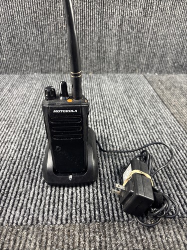 Motorola vhf - r7,