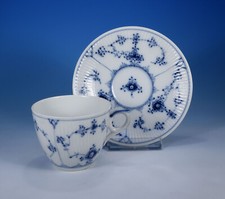 Royal Copenhagen Tazza Da Caffè "Musselmalet Gerippt" E Sottotazza 2162 (Usato)
