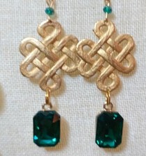 Orecchini Donna artigianali  pendenti doppio nodo infinito con cristalli 