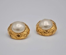 Stupendi Orecchini Chanel Vintage Con Marchio