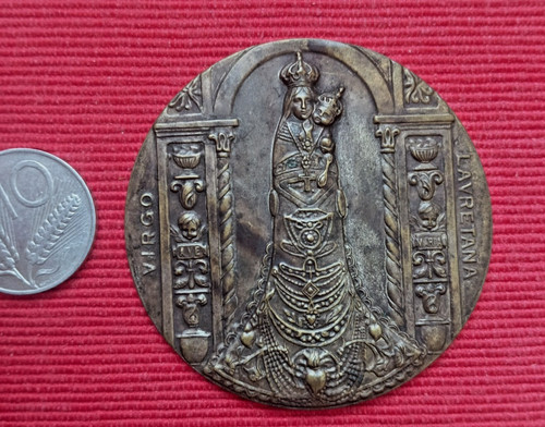 Antica placca sbalzata virgo - placca,