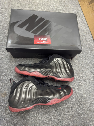 Uk11 nike air - uk11.5,