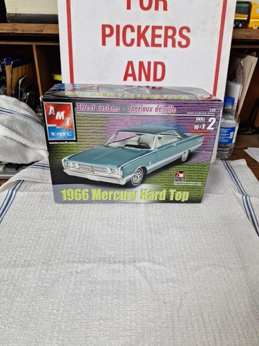 Amt ertl scale street - ertl, 1/25