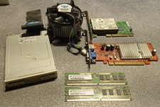 MIX MODULI PC INTEL E97375-001 DISSIPATORE VENTOLA + DDR2 1GBX2 + LEGGI DESCRIZI