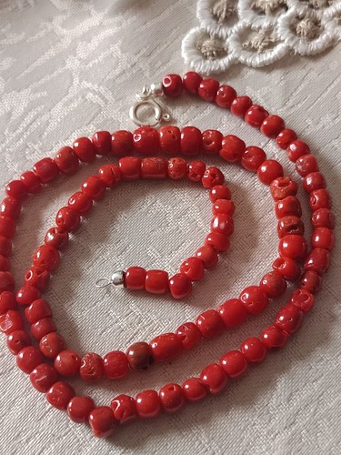 Collana corallo rosso - rosso, di