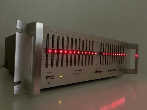 Pioneer 9800 graphic - sg,