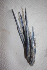 Vari Cristalli di CIANITE - MINAS GERAIS - Brasile . cm 10