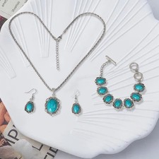 Collana turchese semplice ed